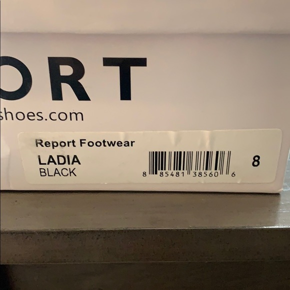 Woman’s Report Black Sandal - Picture 8 of 8